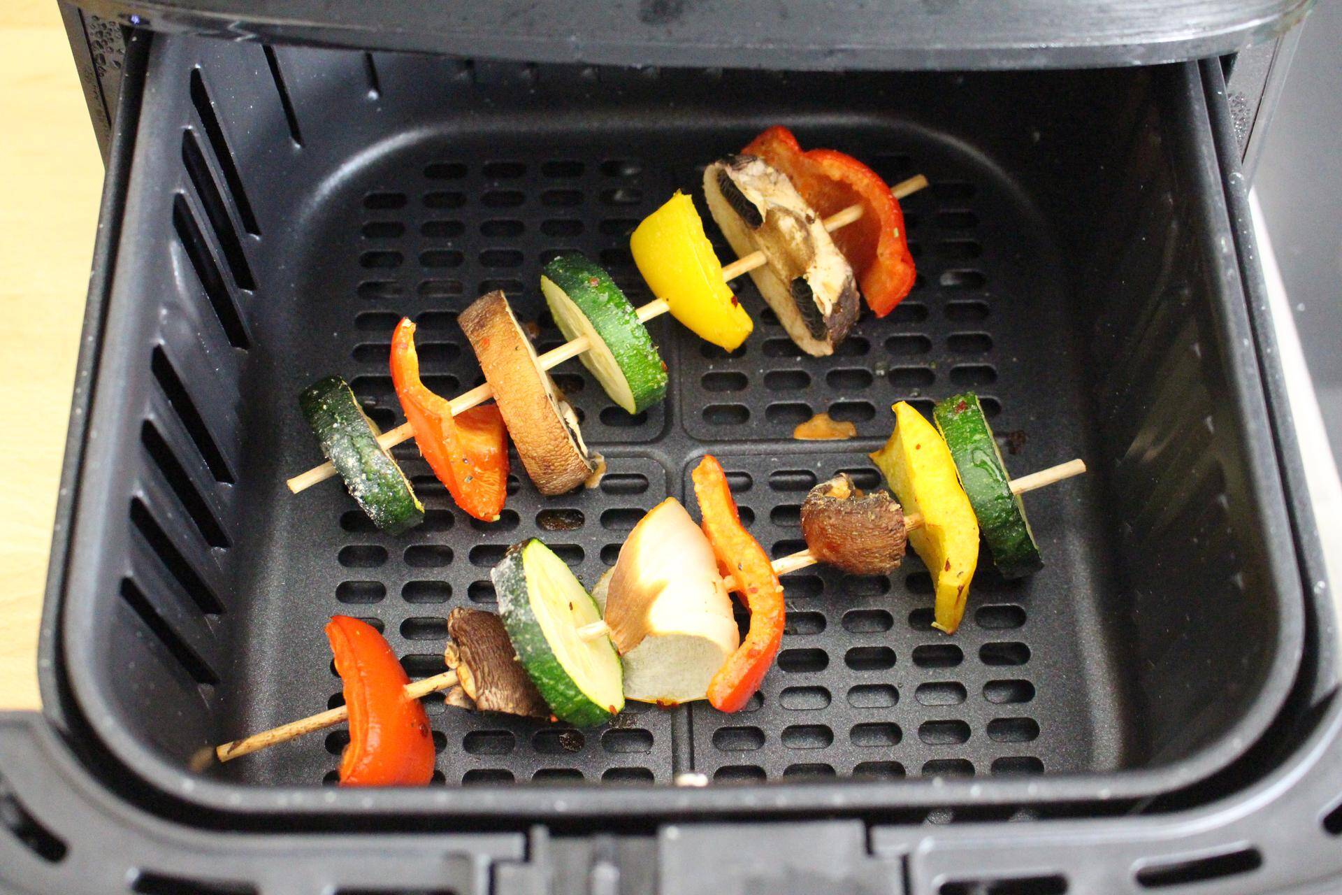 Cosori Heissluftfritteuse Gemuese fertig