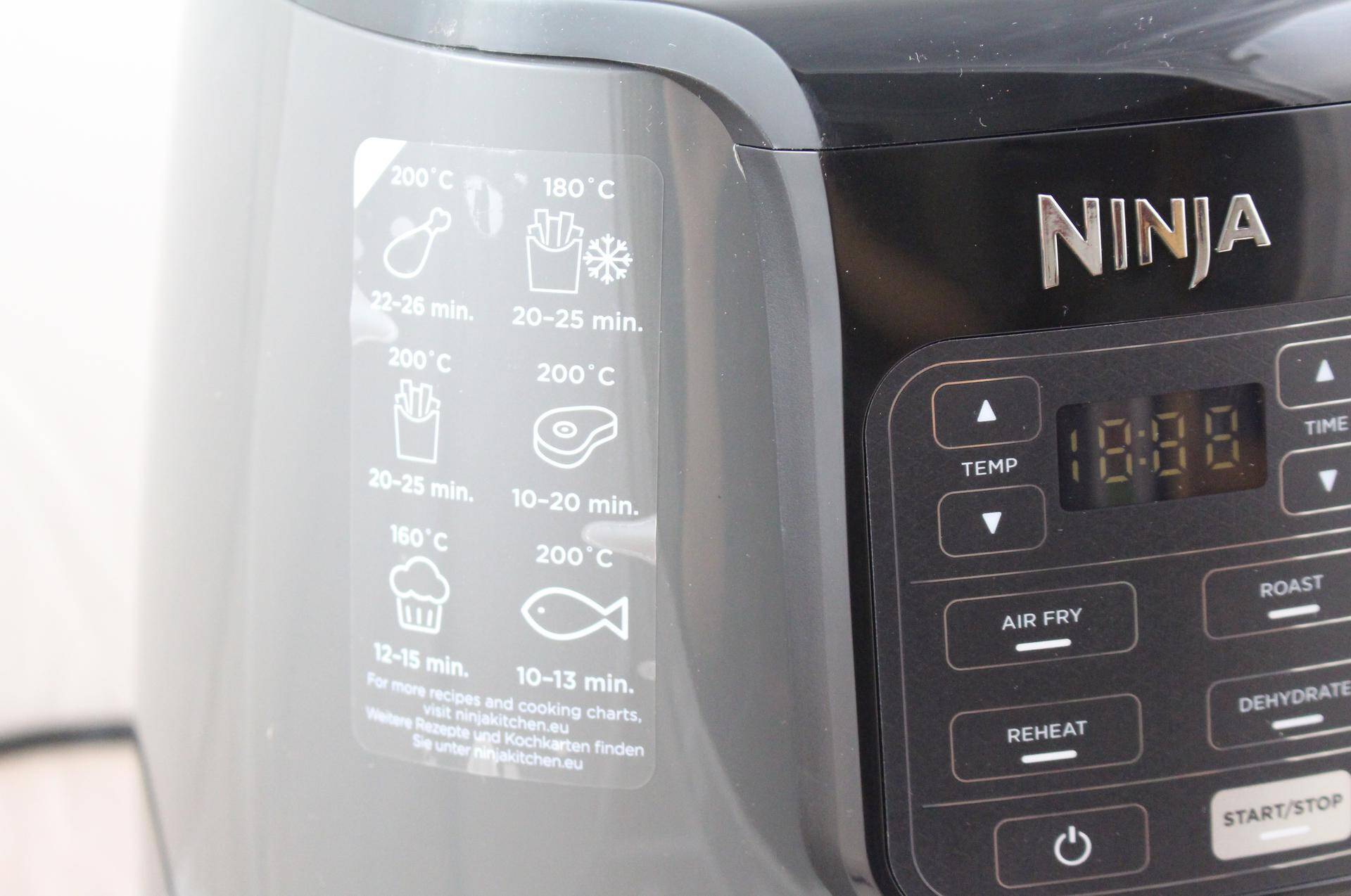 Sticker auf dem Airfryer