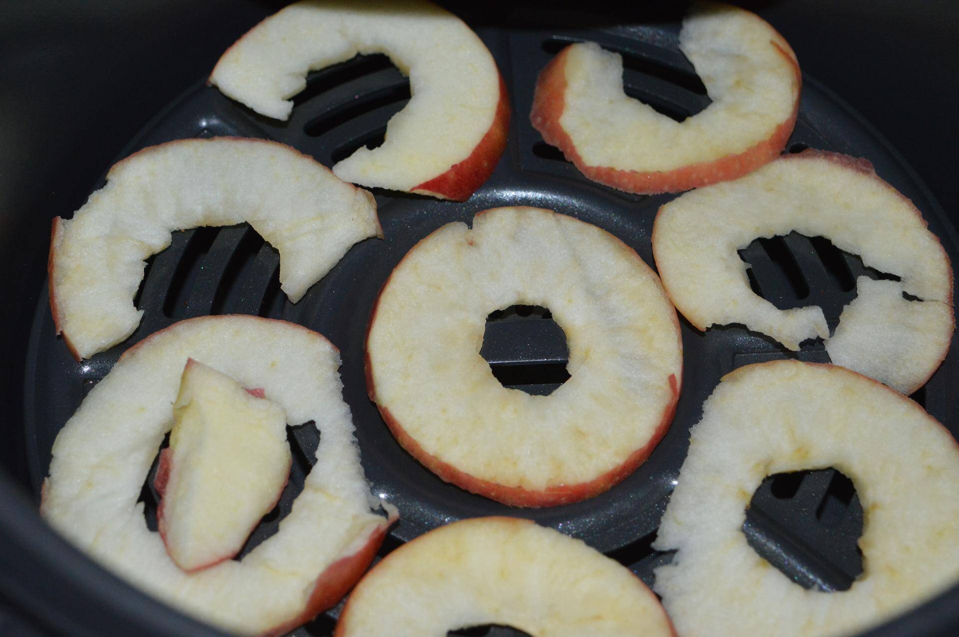 Rohe Apfelchips